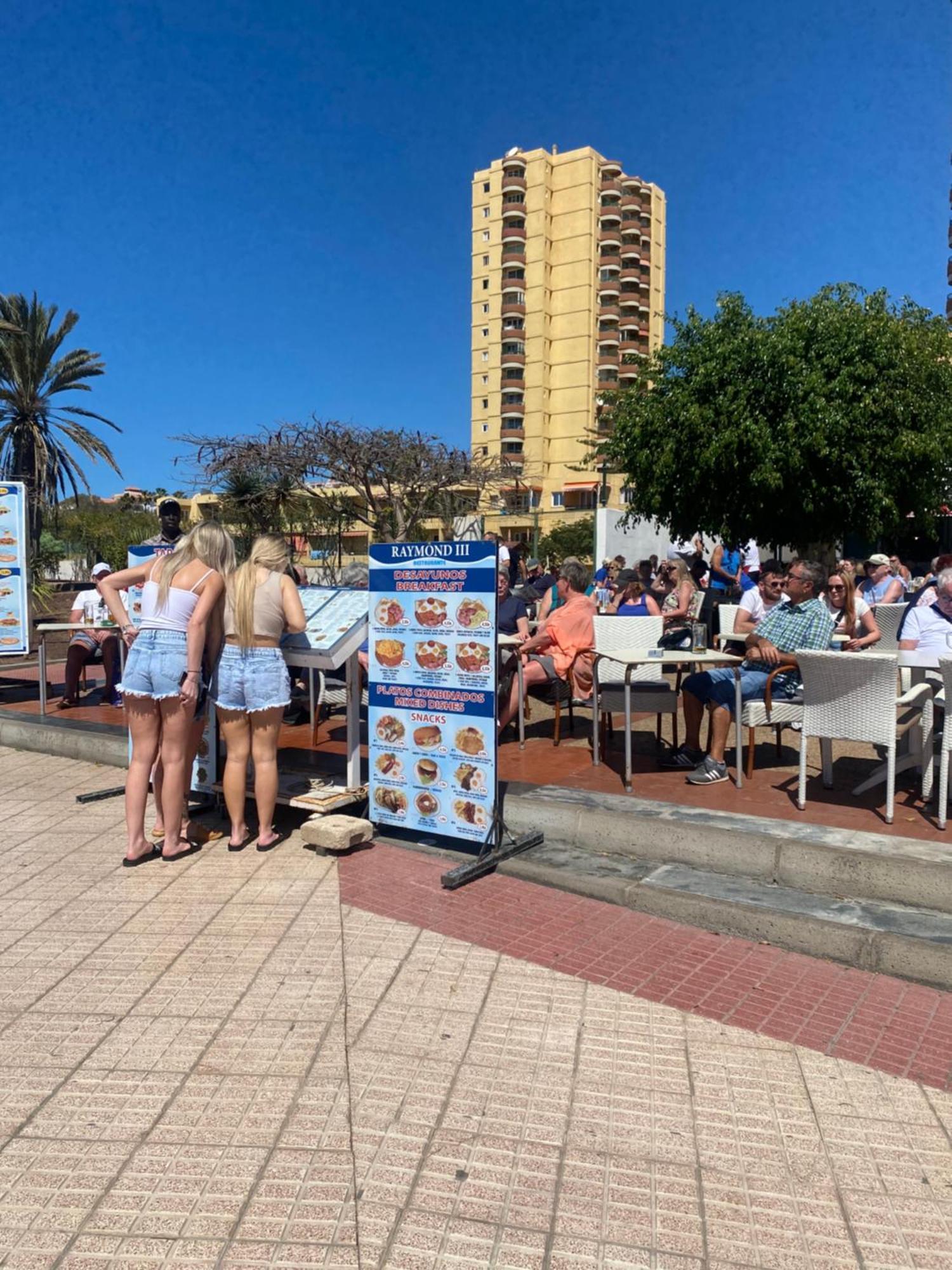 Torres Del Sol Edificio Lägenhet Playa de las Americas  Exteriör bild